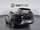 Used 2024 Nissan Pathfinder SL image 3