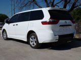 Used 2020 Toyota Sienna L image 6