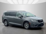 Used 2022 Chrysler Pacifica Limited image 6