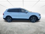 Used 2018 Volkswagen Tiguan SEL image 3
