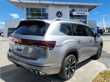 New 2025 Volkswagen Atlas SEL Premium R-Line image 4