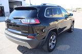 Used 2019 Jeep Cherokee Limited image 3