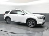 New 2025 Nissan Pathfinder Platinum image 5