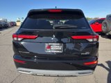 New 2025 Mitsubishi Outlander SEL image 6