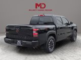 Used 2023 Nissan Frontier PRO-4X image 5
