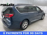 Used 2023 Chrysler Pacifica Limited image 2