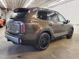 Used 2023 Kia Telluride EX X-Line image 3
