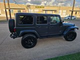 Used 2017 Jeep Wrangler Unlimited Sahara w/ Connectivity Group image 5