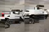 New 2025 Ford F250 4x4 Crew Cab Super Duty image 4