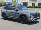New 2025 Volkswagen Atlas Peak Edition SE image 2