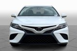 Used 2020 Toyota Camry SE image 3