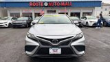 Used 2023 Toyota Camry SE image 3