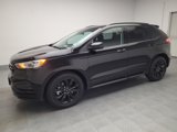 Used 2023 Ford Edge SE w/ Black Appearance Package image 2