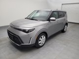 Used 2023 Kia Soul LX image 2