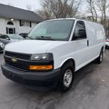 Used 2018 Chevrolet Express 2500 image 4