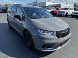 New 2025 Chrysler Pacifica Premium image 3