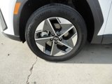 Used 2025 Hyundai Tucson SEL image 2
