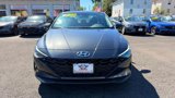 Used 2023 Hyundai Elantra SEL w/ Cargo Package image 3