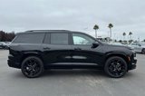New 2026 Chevrolet Traverse RS image 3