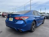 Used 2018 Toyota Camry SE image 5