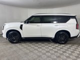 New 2025 Nissan Armada SV image 5