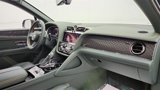 New 2025 Bentley Bentayga image 2
