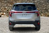 Used 2025 Kia Seltos SX w/ SX Sunroof Package image 4
