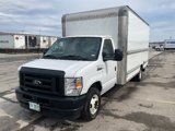 Used 2021 Ford E-350 and Econoline 350 Super Duty image 3