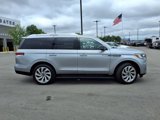 Used 2024 Lincoln Navigator Reserve image 2