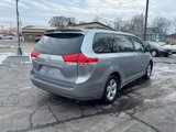 Used 2013 Toyota Sienna LE image 4