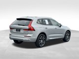 Used 2022 Volvo XC60 B5 Inscription image 5