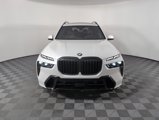 New 2026 BMW X7 xDrive40i image 2