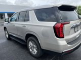 Used 2022 GMC Yukon SLT w/ SLT Luxury Package image 4