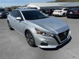 Used 2021 Nissan Altima 2.5 SV image 2