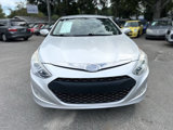 Used 2015 Hyundai Sonata Hybrid image 2