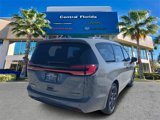 New 2025 Chrysler Pacifica Limited image 5