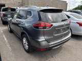 Used 2019 Nissan Rogue SV image 2