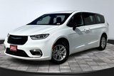 New 2026 Chrysler Pacifica Select image 2