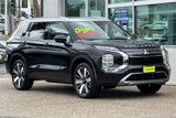 New 2025 Mitsubishi Outlander SEL image 2