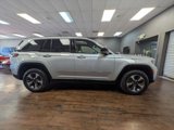 Used 2023 Jeep Grand Cherokee 4WD 4xe image 4