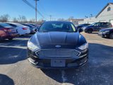 Used 2018 Ford Fusion SE image 2