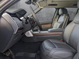 New 2025 Land Rover Range Rover SE image 4