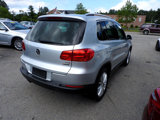 Used 2016 Volkswagen Tiguan SE image 4