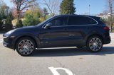 Used 2017 Porsche Cayenne Turbo image 5