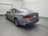 Used 2023 Nissan Altima 2.5 SV image 5