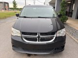 Used 2016 Dodge Grand Caravan SXT image 2