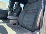 New 2025 Nissan Frontier PRO-4X w/ Pro Convenience Package image 3