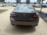 Used 2018 Toyota Camry XSE image 5