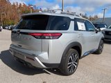 New 2025 Nissan Pathfinder Platinum w/ Cargo Package image 5
