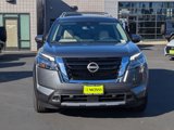 New 2025 Nissan Pathfinder SL image 2